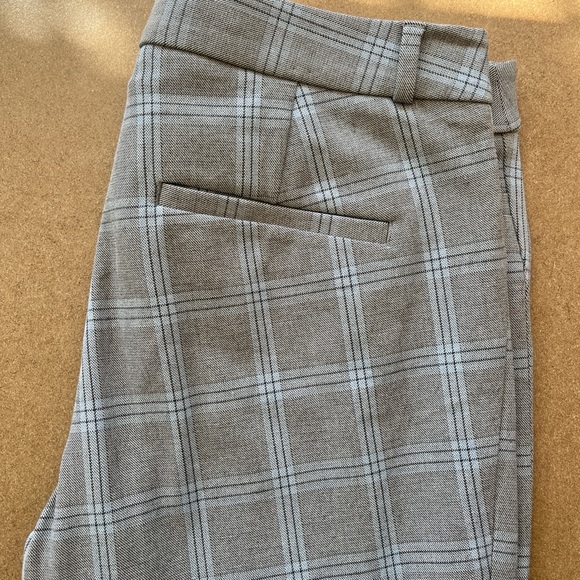 Banana Republic Gray Checkered Pants - Picture 1 of 4